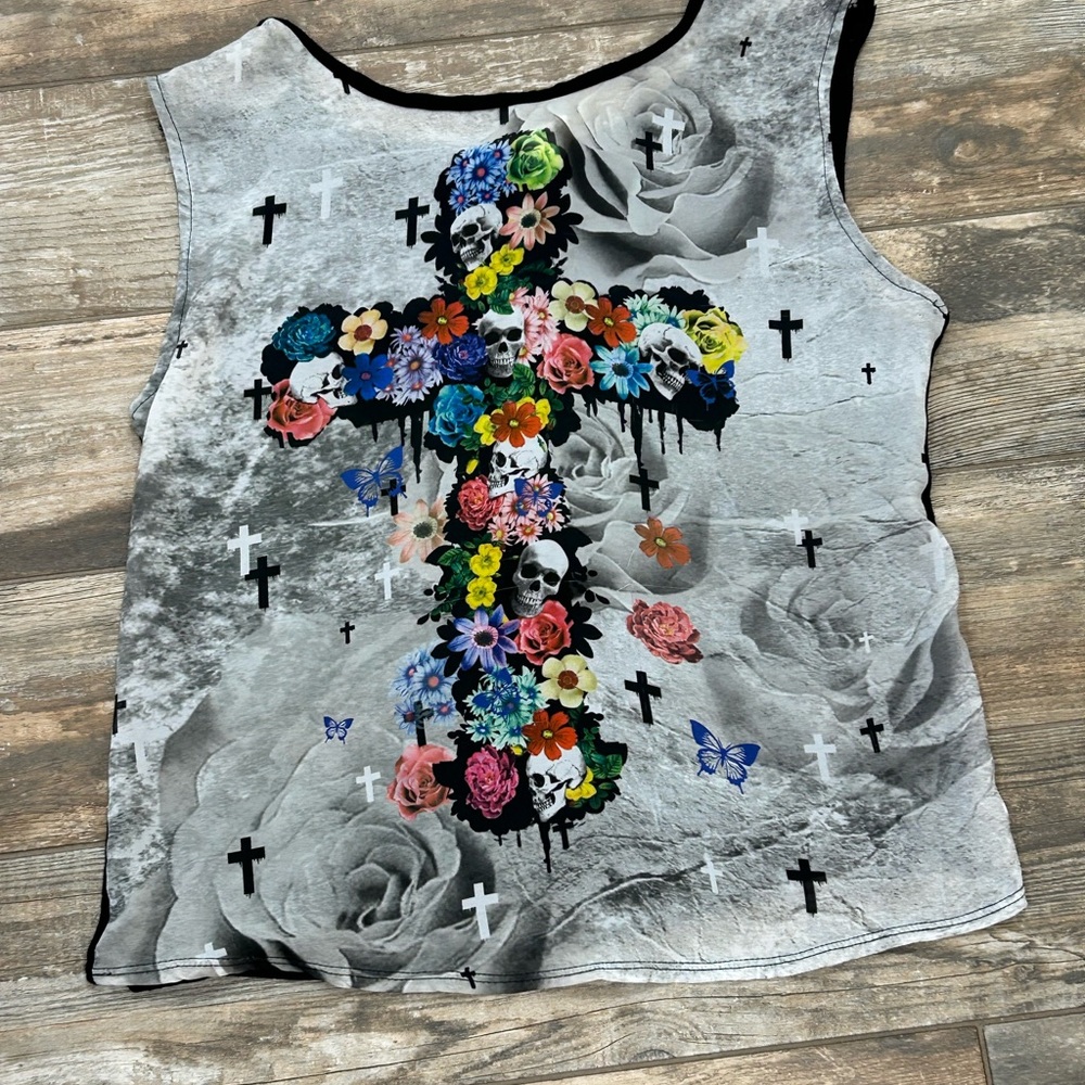 Womens Size Large Black Sleeveless  Short With Skulls Cross and Flowers Goth